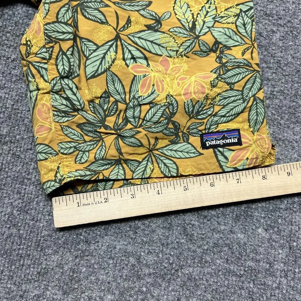 Patagonia Baggies Shorts Boys Medium Yellow Floral Swim Trunks Mesh Lined